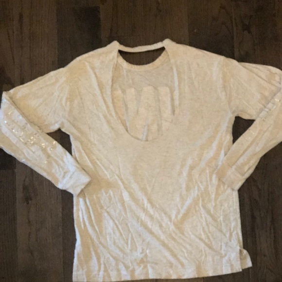 Victoria’s Secret Pink T-Shirt Size Medium - Picture 6 of 8